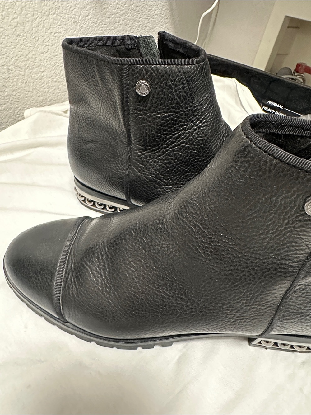 Karl Lagerfeld Black Leather Ankle Boots with Studded Metallic Heel 8.5 - Picture 2 of 8
